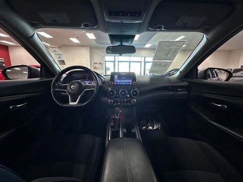 Used 2022 Nissan Sentra SV image 25