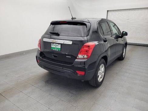 Used 2020 Chevrolet Trax LS w/ Tint and Cruise Package image 9