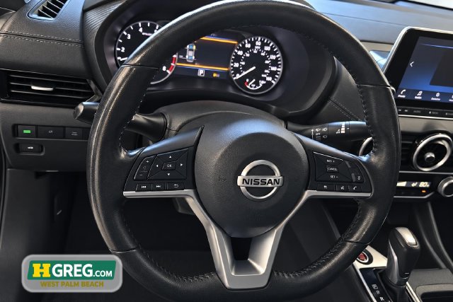 Used 2022 Nissan Sentra SV FWD image 13