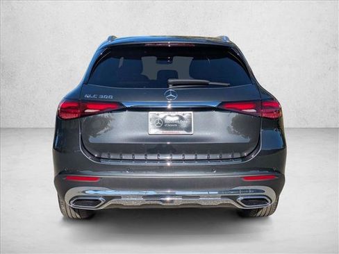New 2026 Mercedes-Benz GLC 300 image 8
