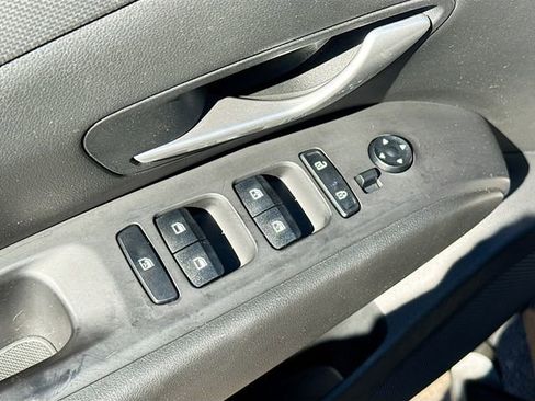 Used 2024 Hyundai Santa Cruz SEL image 18