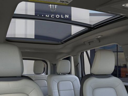 New 2026 Lincoln Aviator Reserve image 22