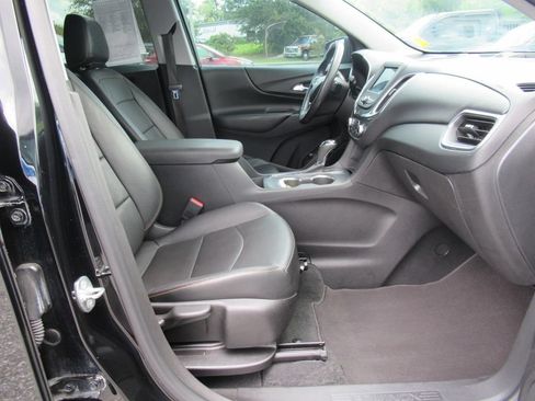 Used 2020 Chevrolet Equinox LT w/ Midnight Edition FWD image 10