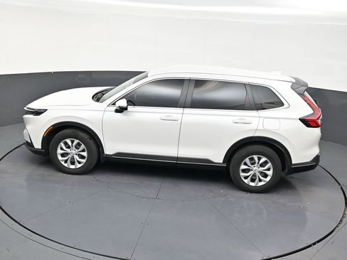 Used 2025 Honda CR-V LX image 14