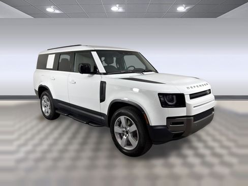 Used 2026 Land Rover Defender 130 S AWD/4WD image 7