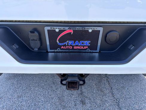 Used 2020 Chevrolet Silverado 1500 RST AWD/4WD image 38