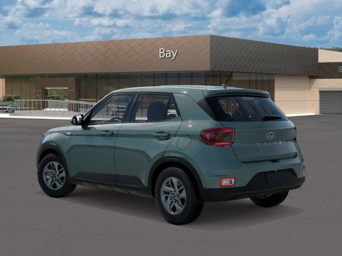 New 2026 Hyundai Venue SE image 5