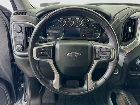 Used 2019 Chevrolet Silverado 1500 RST image 12