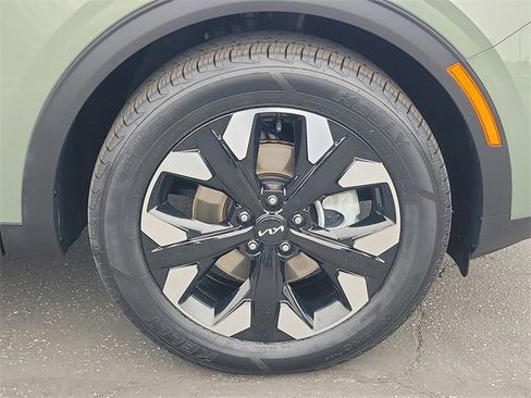 Used 2023 Kia Sportage X-Line w/ X-Line Premium Package image 5