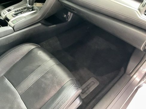 Used 2016 Honda Civic Touring image 26