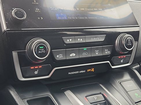 Used 2022 Honda CR-V Touring image 17