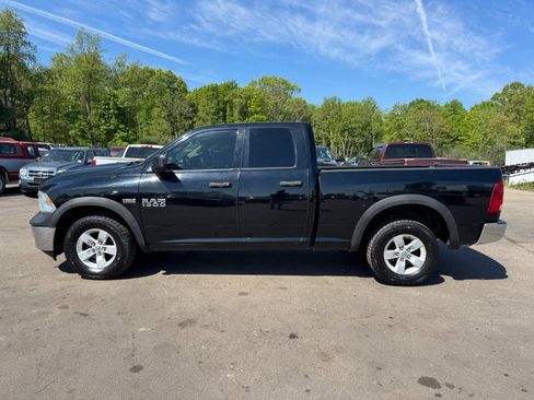 Used 2015 RAM 1500 ST w/ SXT Appearance Group AWD/4WD image 2