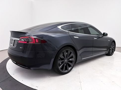 Used 2016 Tesla Model S 90D image 15