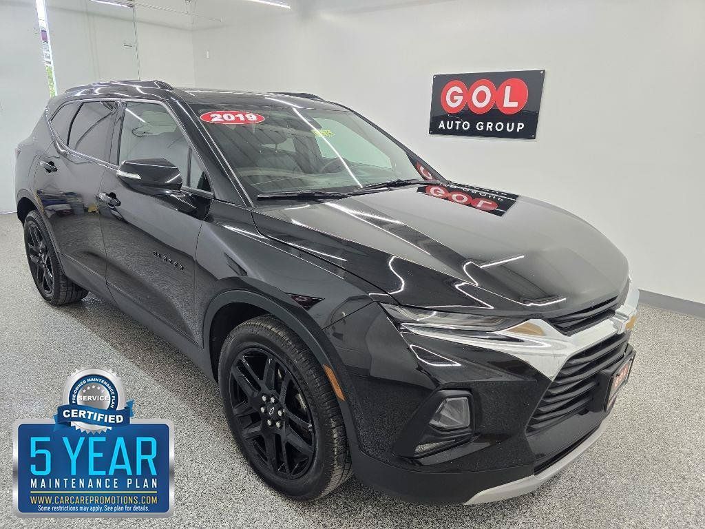 Used 2019 Chevrolet Blazer LT w/ Sun and Wheels Package FWD image 1