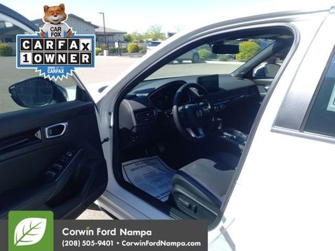 Used 2024 Honda Civic Sport Touring image 9