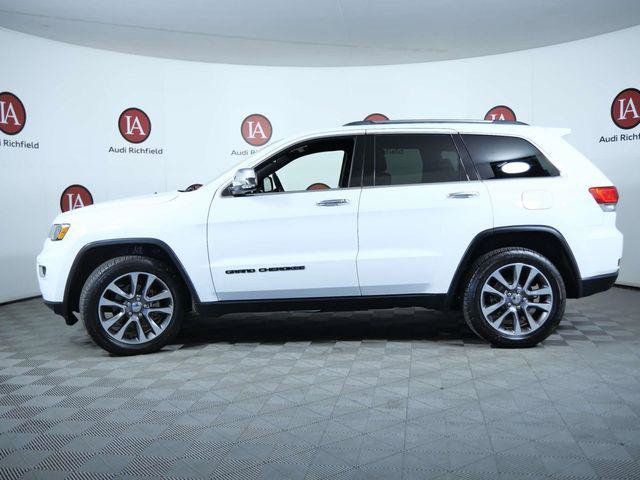 Used 2018 Jeep Grand Cherokee Limited w/ Trailer Tow Group IV AWD/4WD image 6