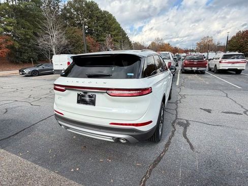 New 2026 Lincoln Corsair Premiere image 7