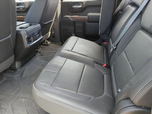 Used 2021 Chevrolet Silverado 1500 High Country image 12