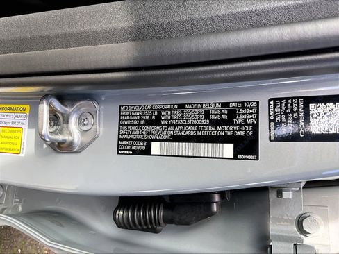 New 2026 Volvo EX30 Cross Country Ultra w/ Protection Package Premier AWD/4WD image 37