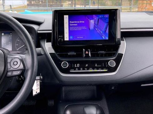 Certified 2025 Toyota Corolla LE image 7