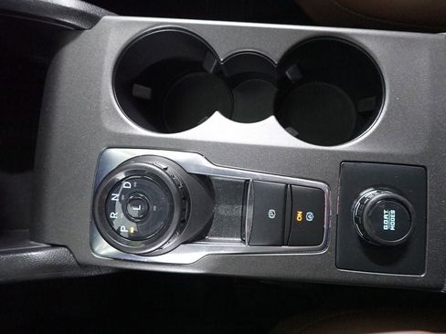 Used 2025 Ford Bronco Sport Outer Banks w/ Outer Banks Tech Package+ image 20