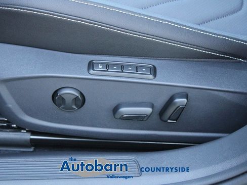 New 2026 Volkswagen Jetta SEL FWD image 10