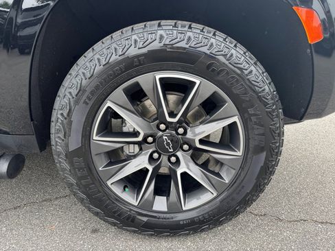 Certified 2023 Chevrolet Tahoe Z71 w/ Z71 Off-Road Package AWD/4WD image 28