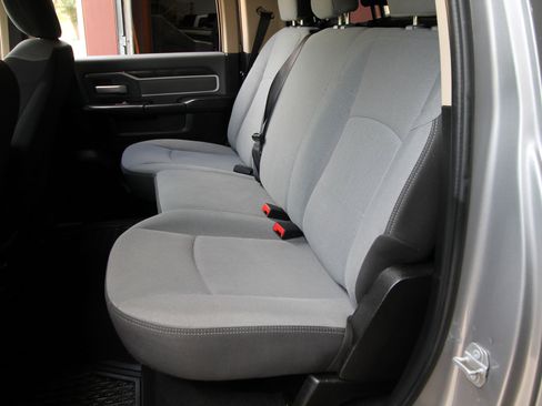 Used 2020 RAM 2500 Big Horn AWD/4WD image 42