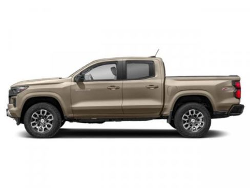 Used 2023 Chevrolet Colorado Z71 w/ Z71 Convenience Package 2 AWD/4WD image 6