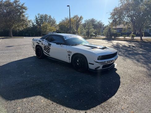 Used 2019 Dodge Challenger R/T Scat Pack image 6