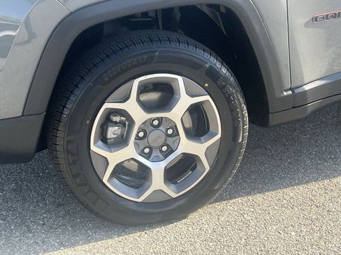 Used 2022 Jeep Compass Trailhawk w/ Trailhawk Elite Group image 32