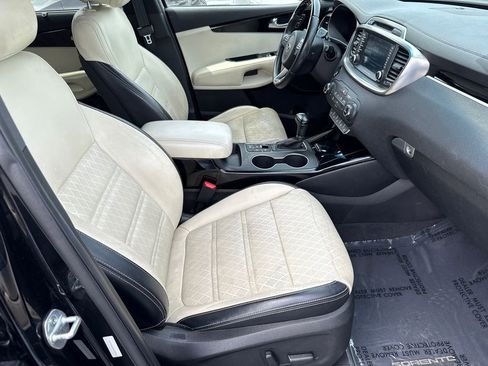 Used 2016 Kia Sorento SX w/ SXL Technology Package AWD/4WD image 12