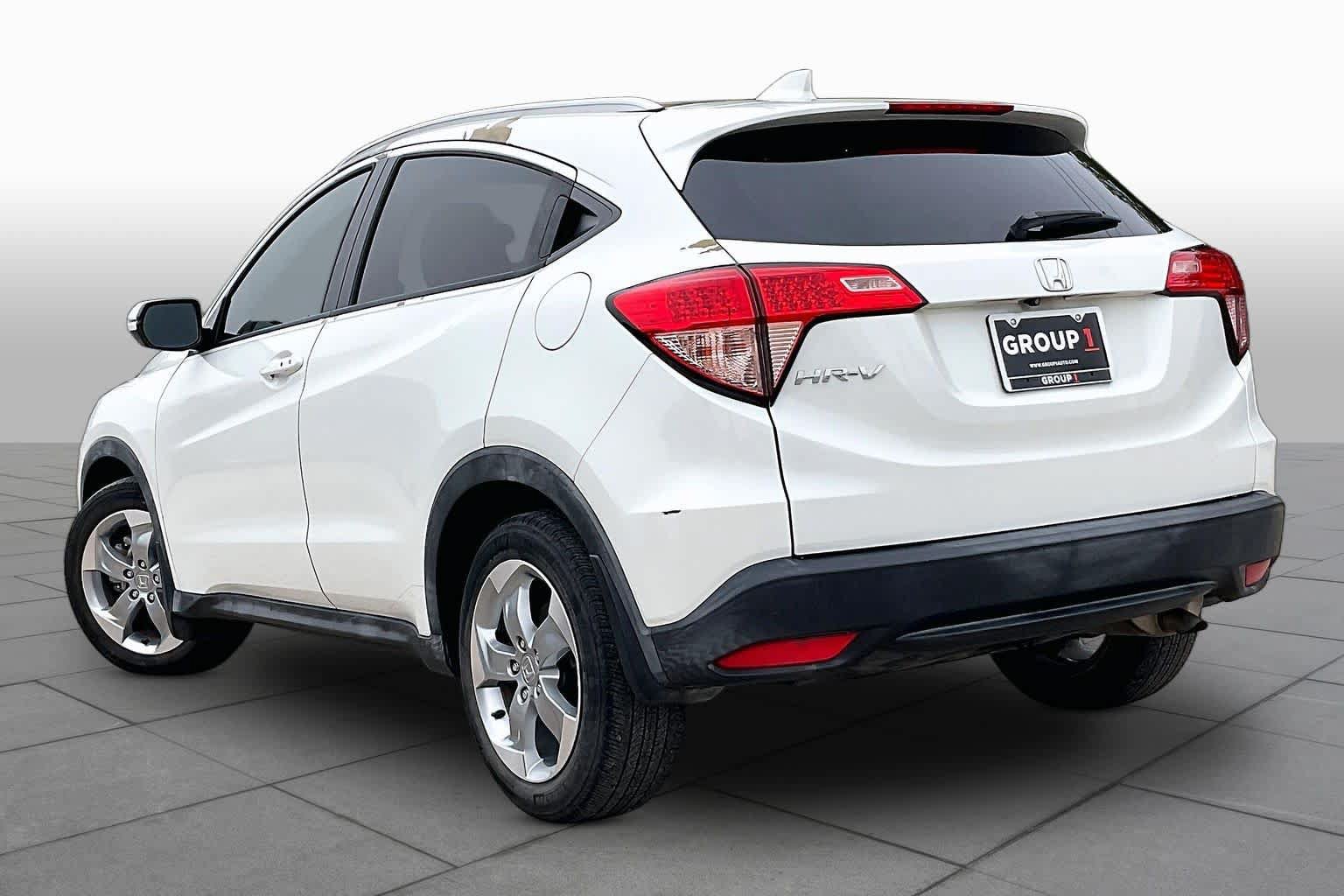 Used 2017 Honda HR-V EX-L image 11