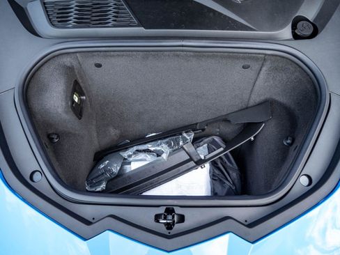 Used 2025 Chevrolet Corvette Z06 RWD image 27