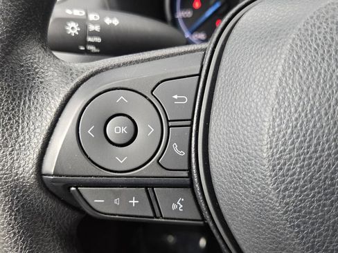 Used 2024 Toyota RAV4 XLE AWD/4WD image 25
