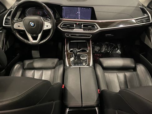 Used 2021 BMW X7 xDrive40i w/ Premium Package AWD/4WD image 16