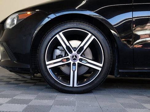 Used 2023 Mercedes-Benz CLA 250 image 9