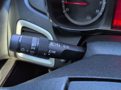 Used 2014 GMC Terrain SLE image 27