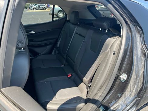 Used 2022 Buick Encore GX Select w/ Sport Touring Package FWD image 21