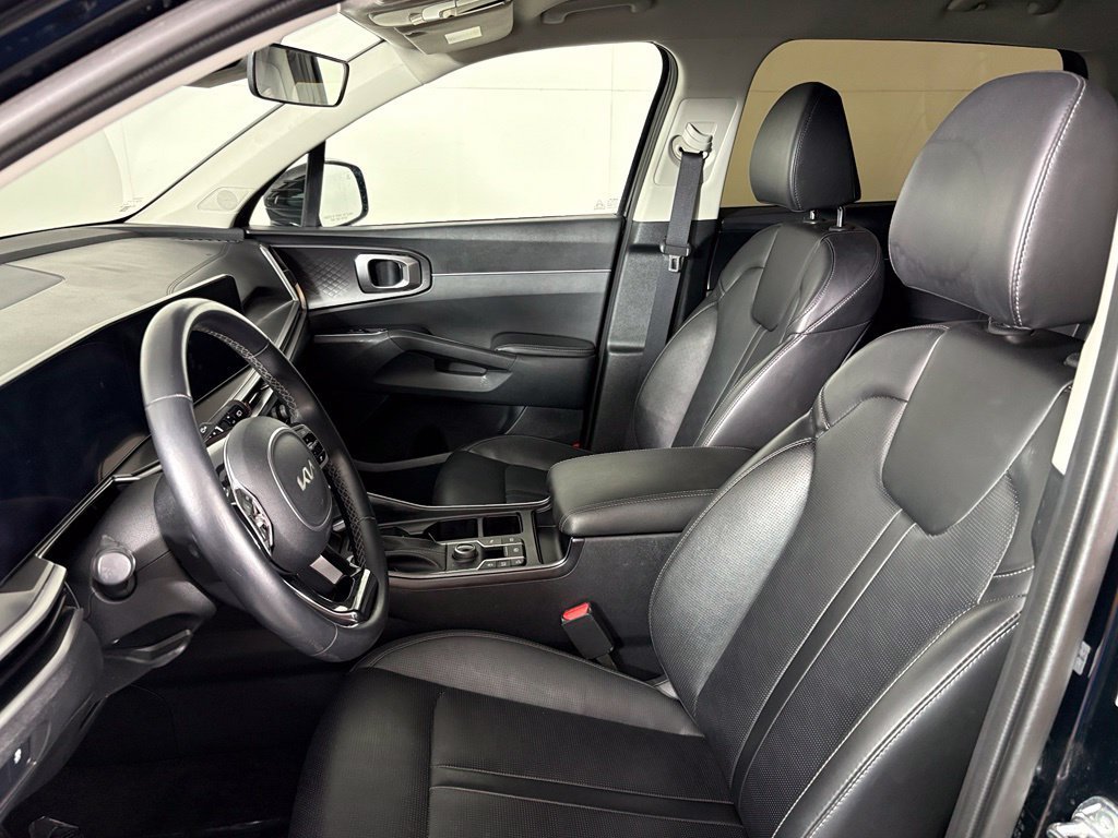 Used 2024 Kia Sorento S AWD/4WD image 17