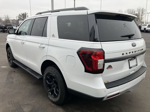 Used 2024 Ford Expedition Timberline image 5