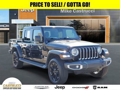 Certified 2022 Jeep Gladiator Overland w/ Popular Equipment Package