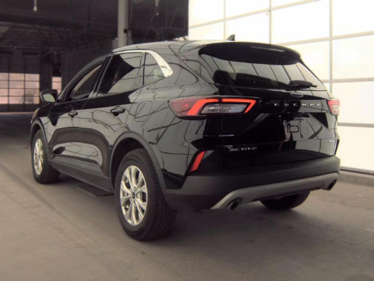 Used 2023 Ford Escape Active AWD/4WD image 5