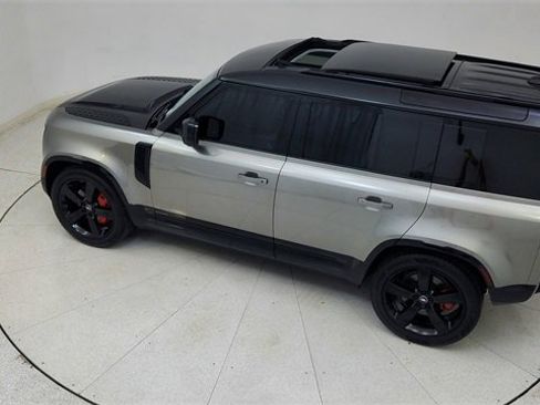 Used 2025 Land Rover Defender 110 X image 84