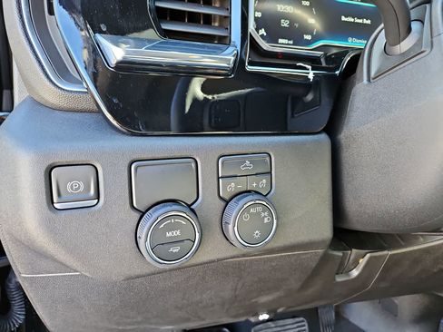 Used 2023 Chevrolet Silverado 1500 LT w/ Texas Edition Plus image 27