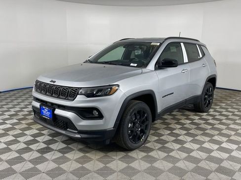 New 2026 Jeep Compass Latitude AWD/4WD image 1