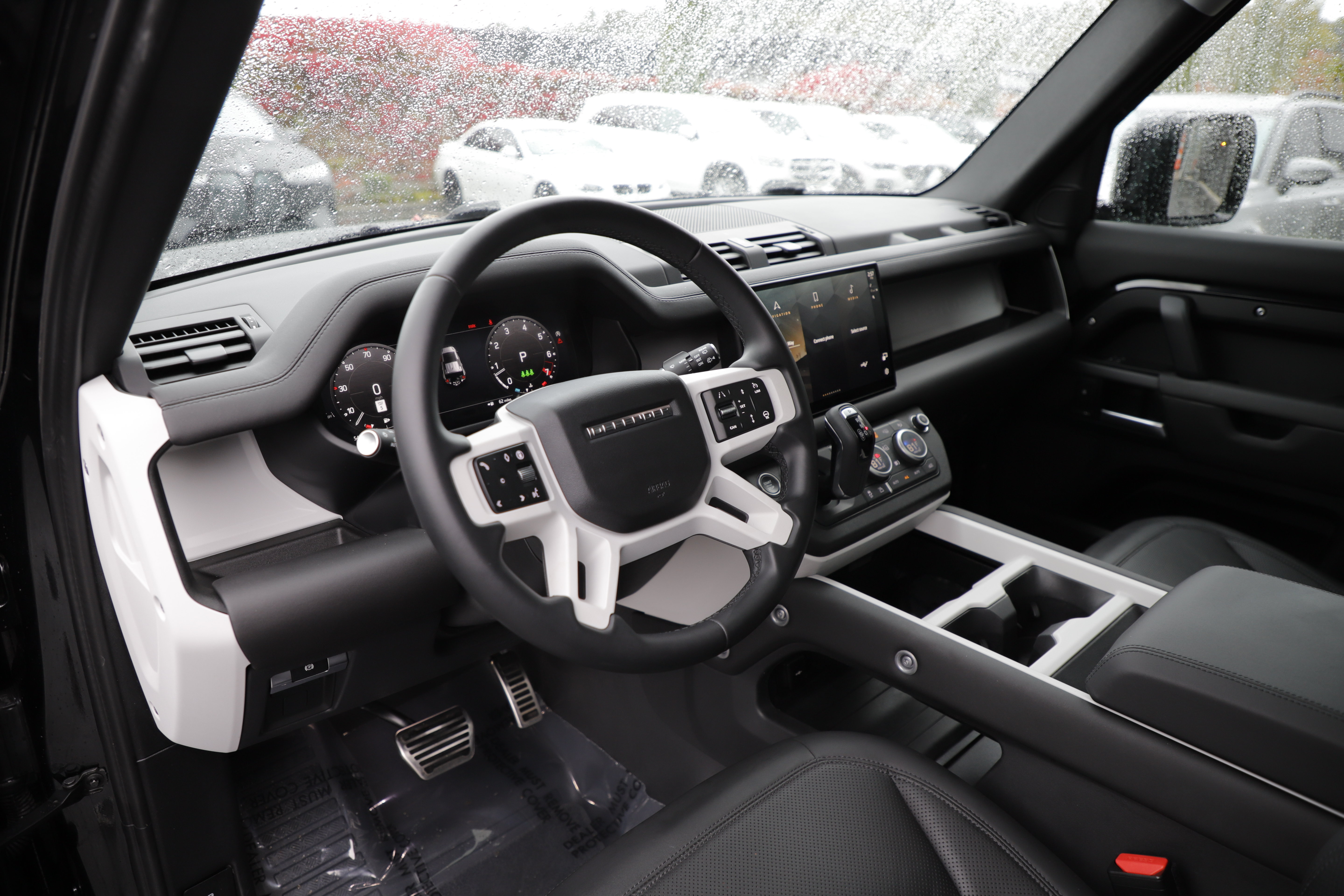 Used 2025 Land Rover Defender 110 S AWD/4WD image 19