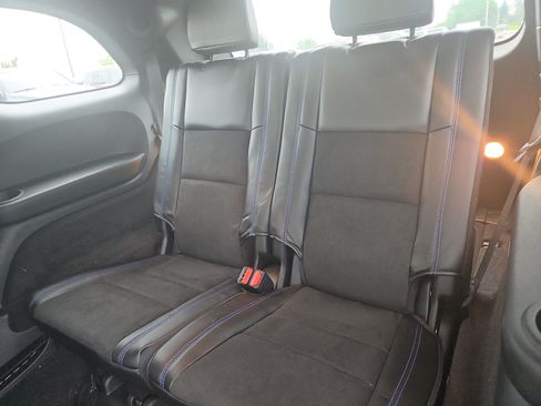 Used 2022 Dodge Durango R/T w/ Tow 'N Go Package AWD/4WD image 11