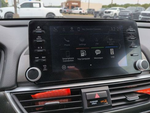 Used 2019 Honda Accord Sport image 18