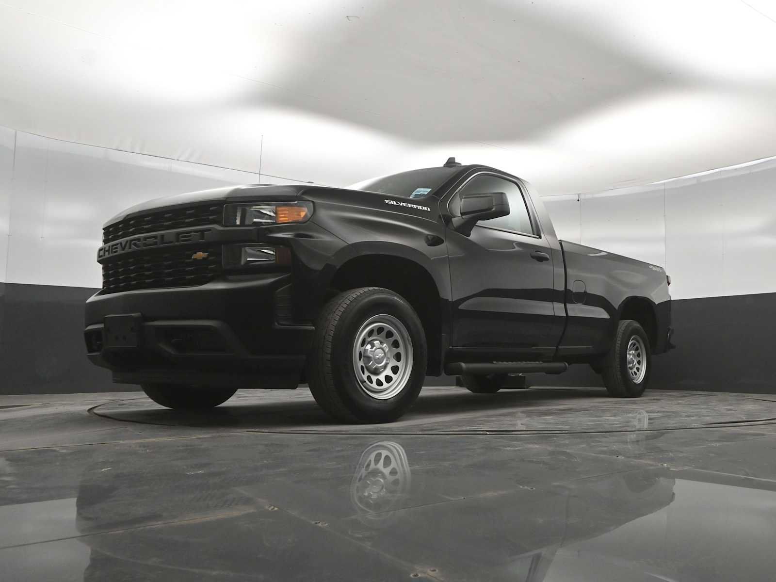 Used 2021 Chevrolet Silverado 1500 W/T w/ WT Value Package AWD/4WD image 34